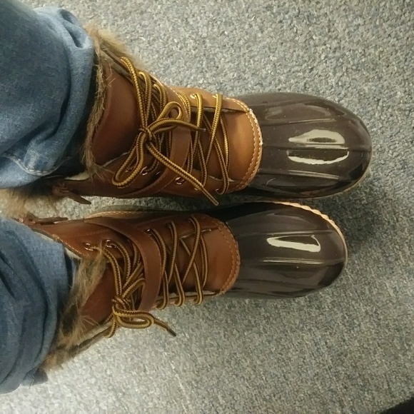 Tan Rain Waterproof Duck Boots | Last Restock - Picture 3 of 4